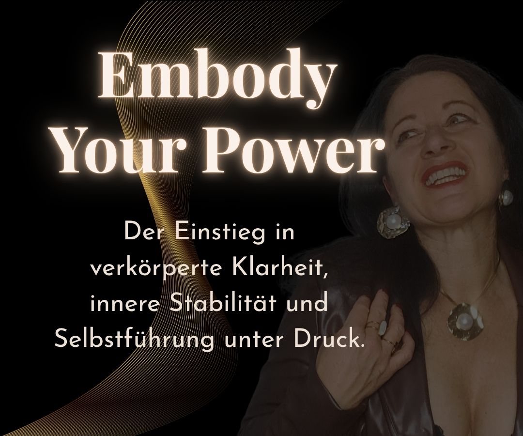 Header-Grafik Masterclass mit Bild von Sandra und Text